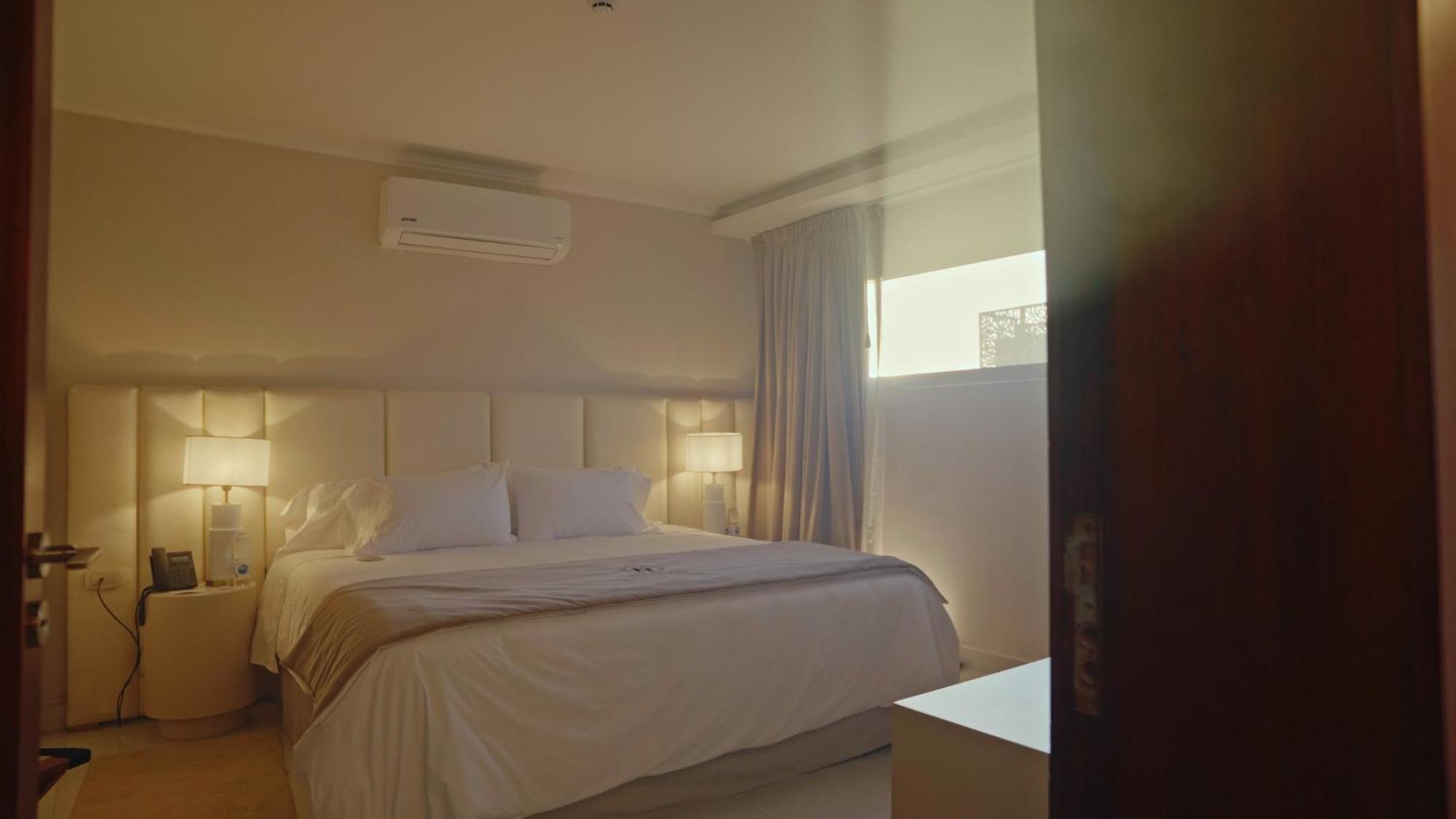 Ht Hotel Deluxe Resort & Spa ซานติอาโก เดล เอสเตโร ภายนอก รูปภาพ